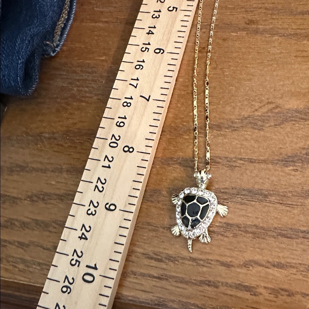 Gold Turtle Jewelry Set with Black Accents - Picture 9 of 9